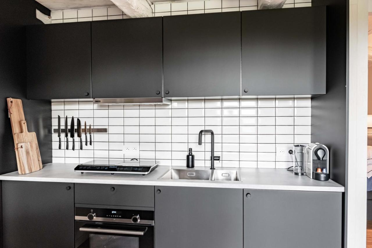 Maison De La Bonne Vie Therondels 외부 사진